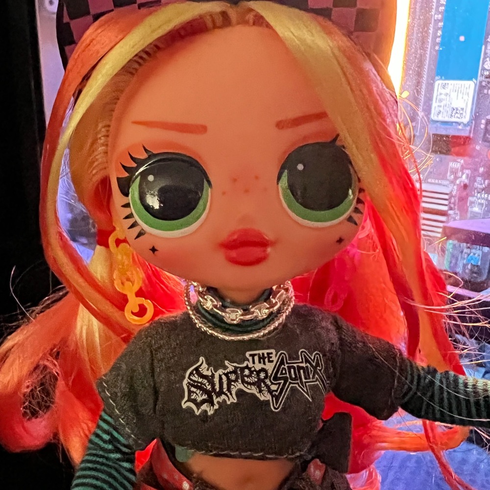 Skatepark Qt LOL OMG doll
